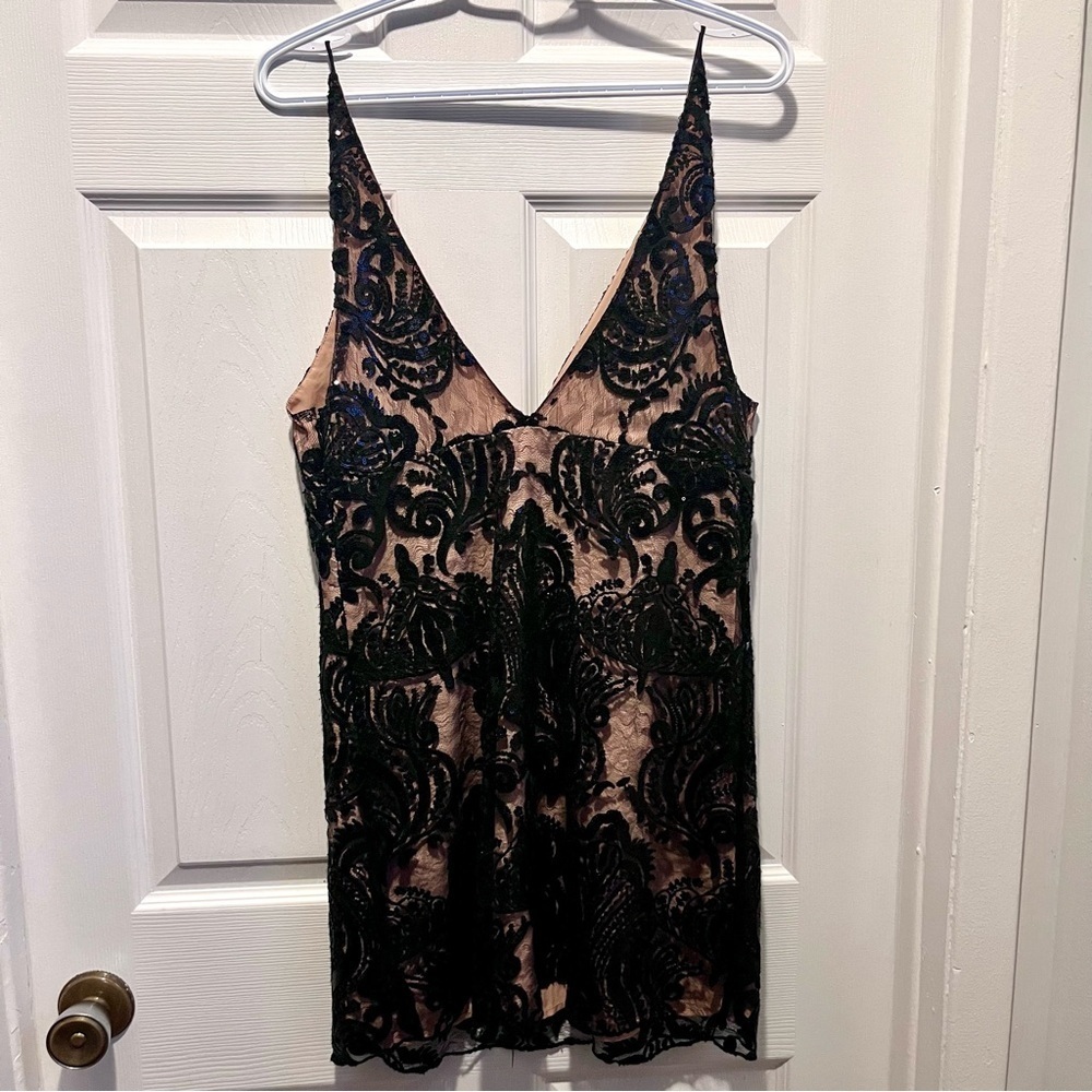 Free People Black Lace Mini Dress sequin lined sleeveless tank top 6 Small Women - Picture 8 of 8